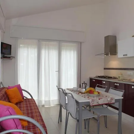 Vila Comfy House In A Quiet Area Near The